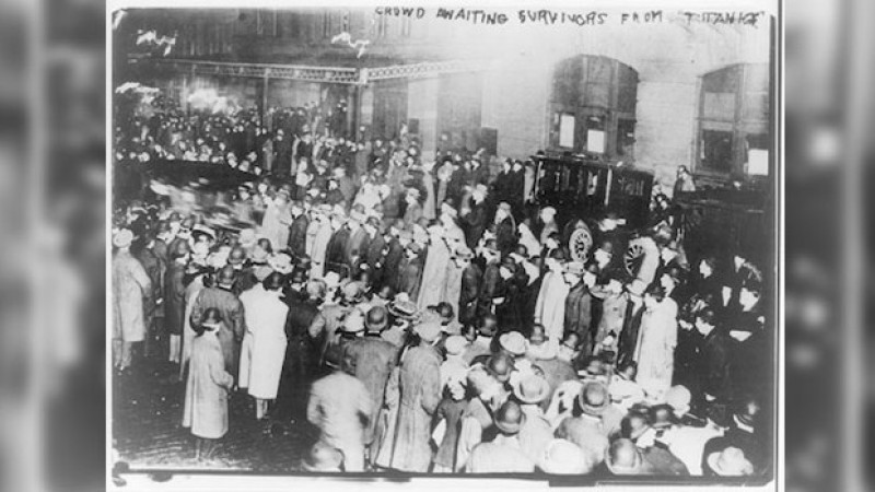 Сколько погибших на титанике и сколько выжило. Пассажиры Титаника 1912. Фото жертвы Титаника 1912. Титаник фото 1912.